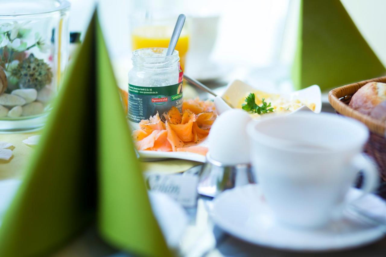 Hotel-Pension Mandy - Adults Only Зенфтенберг Екстериор снимка