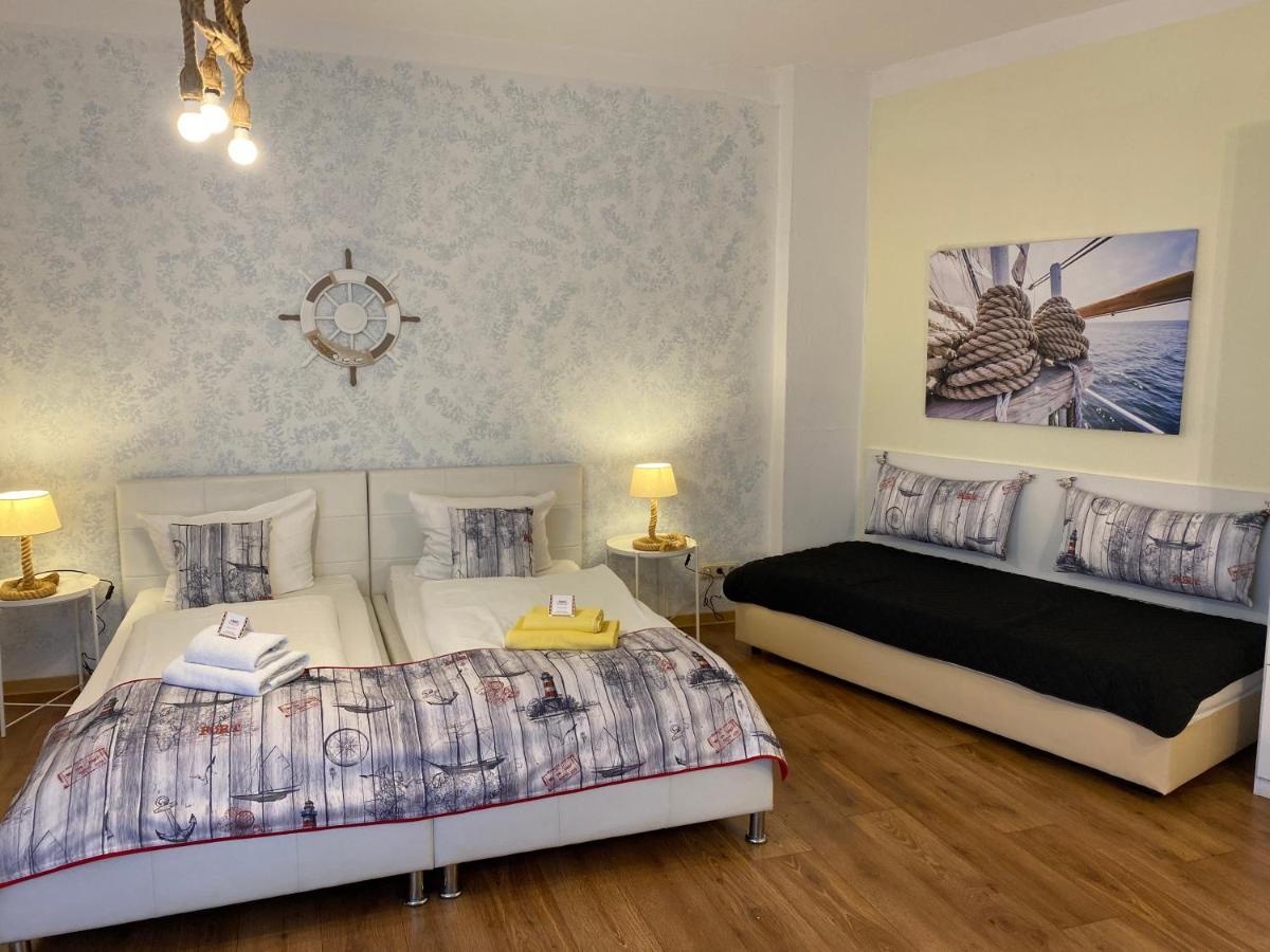 Hotel-Pension Mandy - Adults Only Зенфтенберг Екстериор снимка