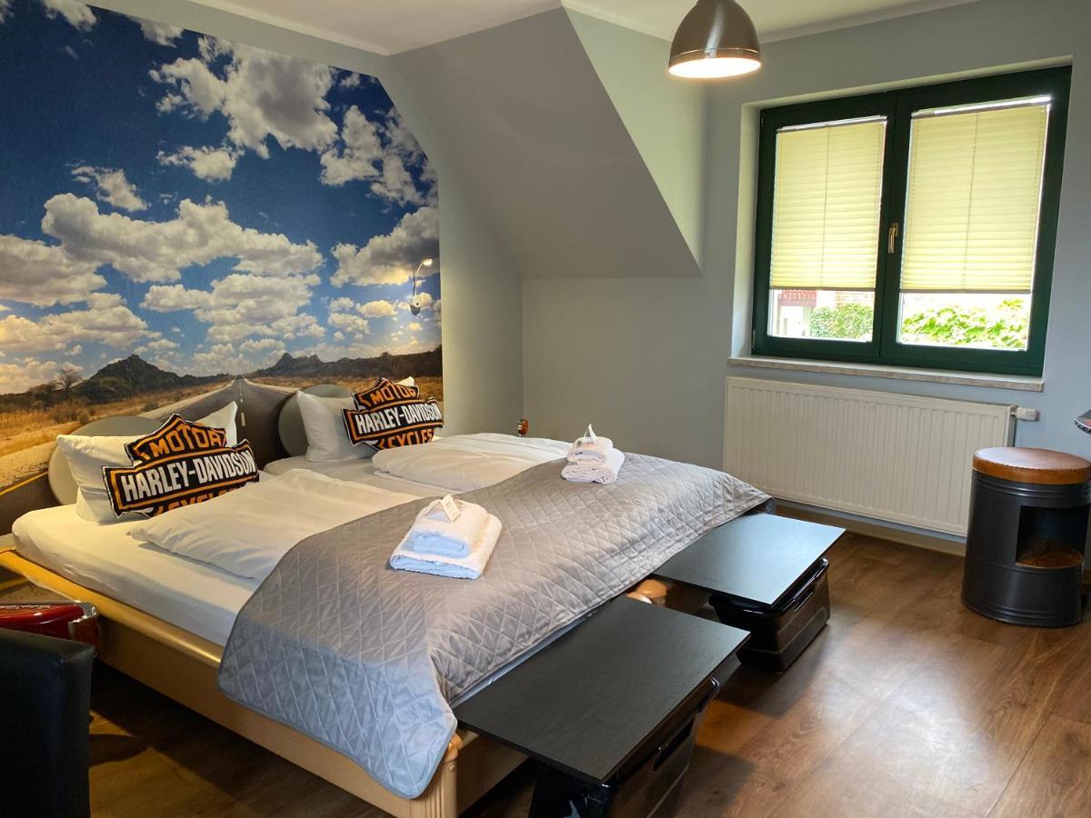 Hotel-Pension Mandy - Adults Only Зенфтенберг Екстериор снимка